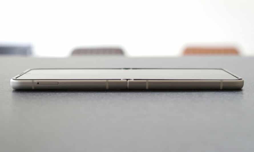 samsung galaxy z flip 3 review