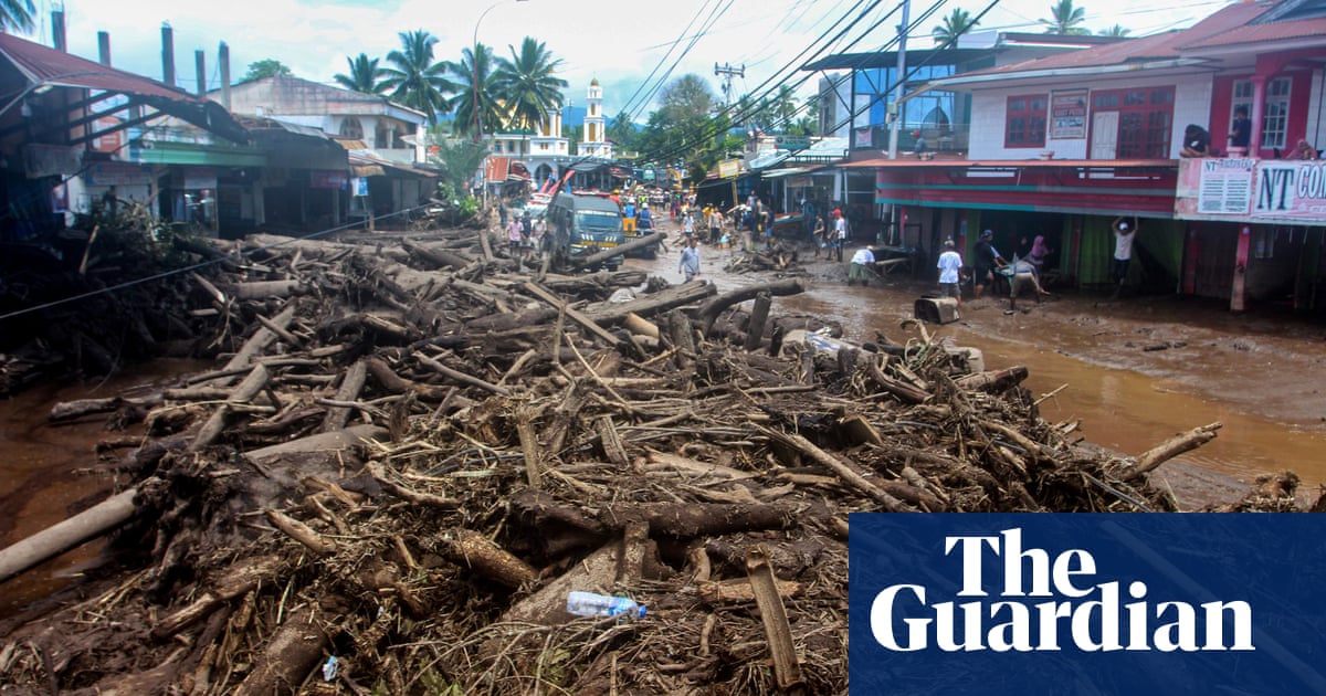 Dozens killed in cold lava mudslides on Indonesian island of Sumatra | Indonesia Dozens killed in cold lava mudslides on Indonesian island of Sumatra | Indonesia