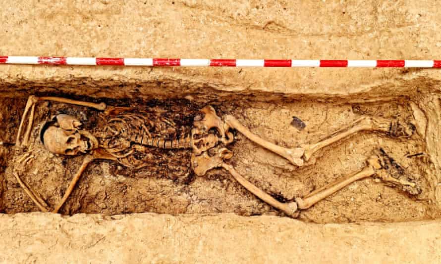 Family of anti-Franco Spanish mayor hail DNA match to remains | Spain 1 2048