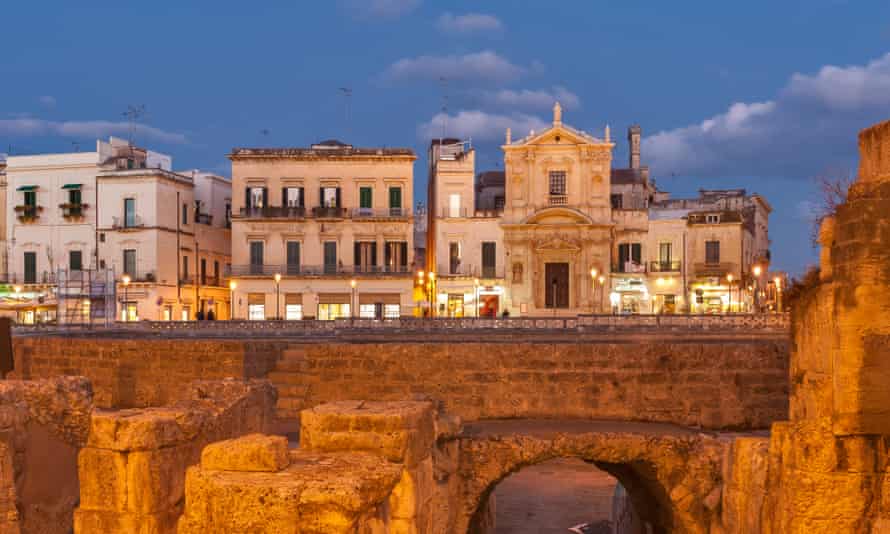 Piazza Sant’Oronzo.