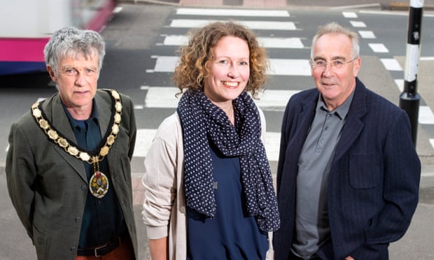 Peter Macfadyen, Kate Bielby and Mel Usher, independent councillors in Frome in 2015.