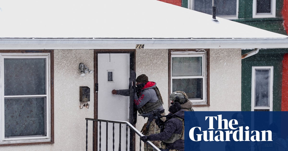 'Liberty Vans' Offer Lifeline to Immigrant Communities Targeted by ICE