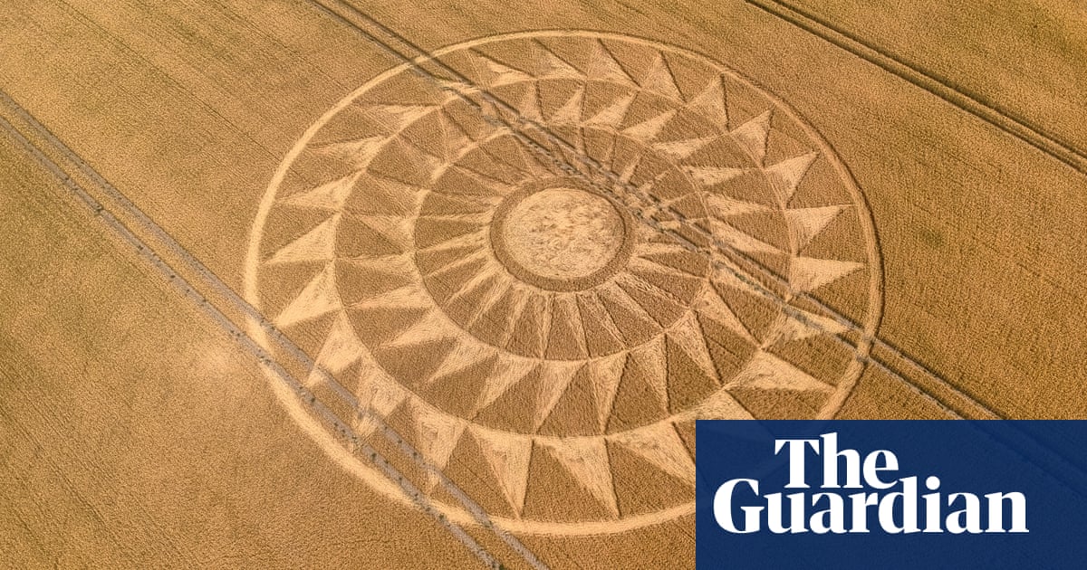 The Perfect Golden Circle by Benjamin Myers review – rollicking crop-circle folk tale