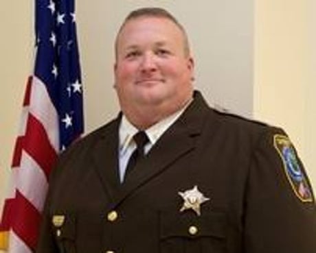 Trump pardons Virginia sheriff convicted of bribery – US politics live Trump pardons Virginia sheriff convicted of bribery – US politics live