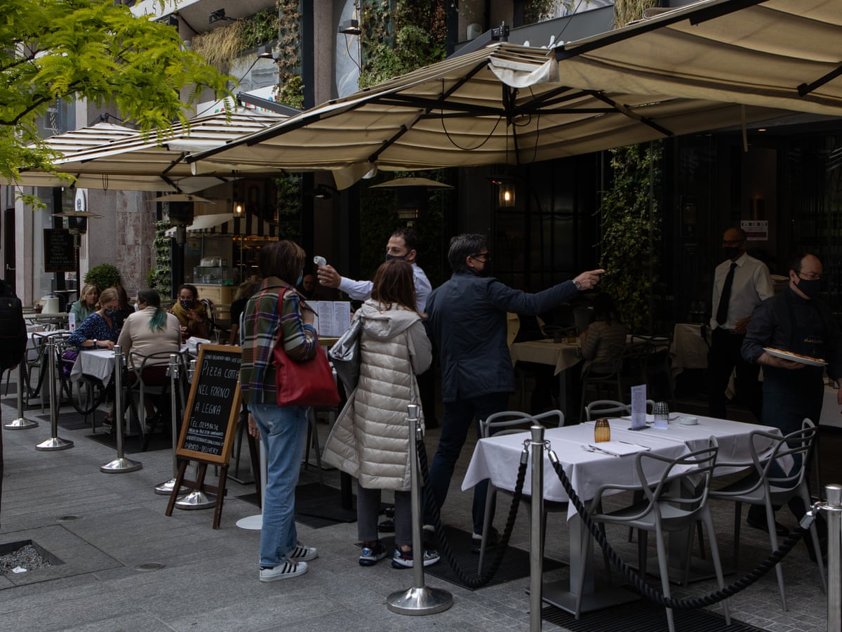 Coronavirus Live News All Over 40s In England To Be Offered Jab As It Happened World News The Guardian