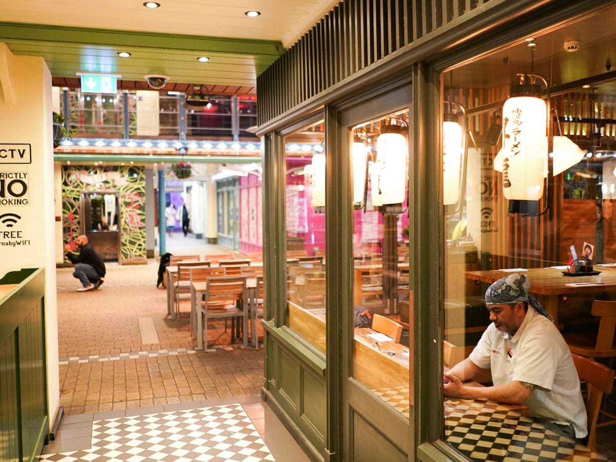 In these hard times, restaurant no-shows aren't just rude – they're fatal | Sam Wydymus | The Guardian