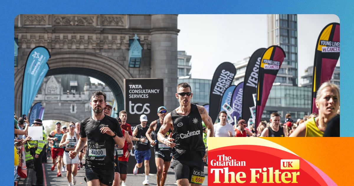 ‘A buff is so versatile’: running essentials for your first marathon – and what you don’t need