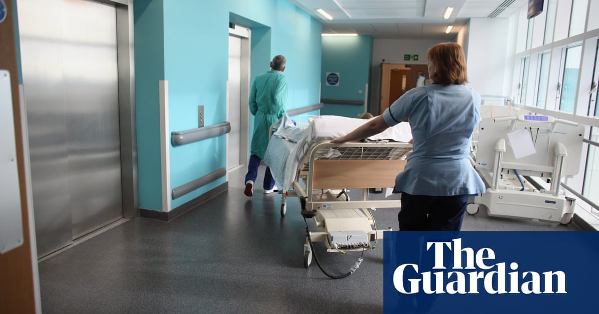 NHS increases surgery sessions to tackle hospital waiting lists