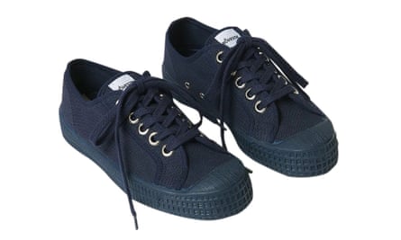 Navy, by Novesta