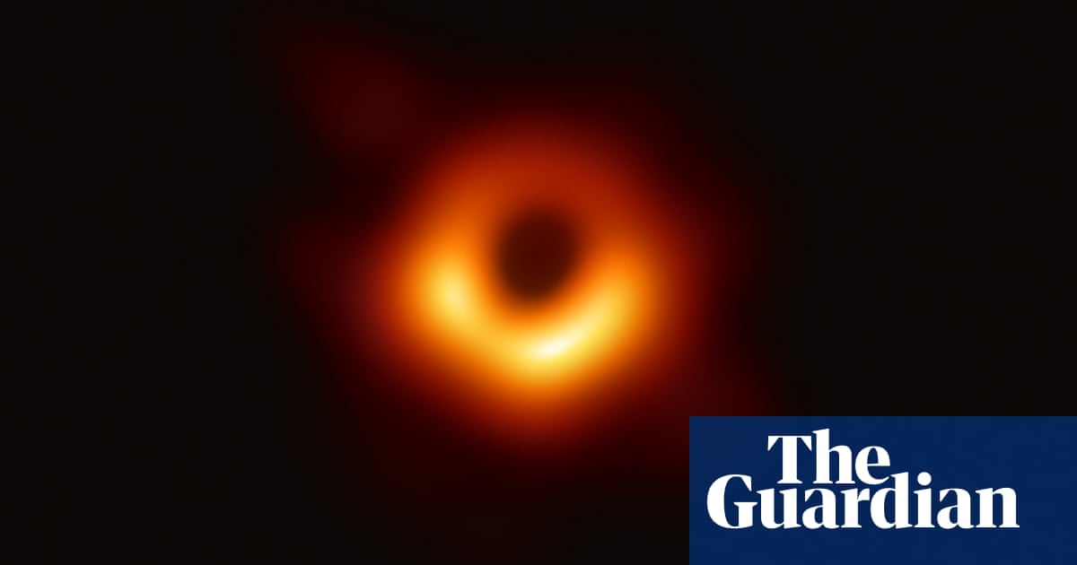 ‘Quantum hair’ could resolve Hawking’s black hole paradox, say scientists