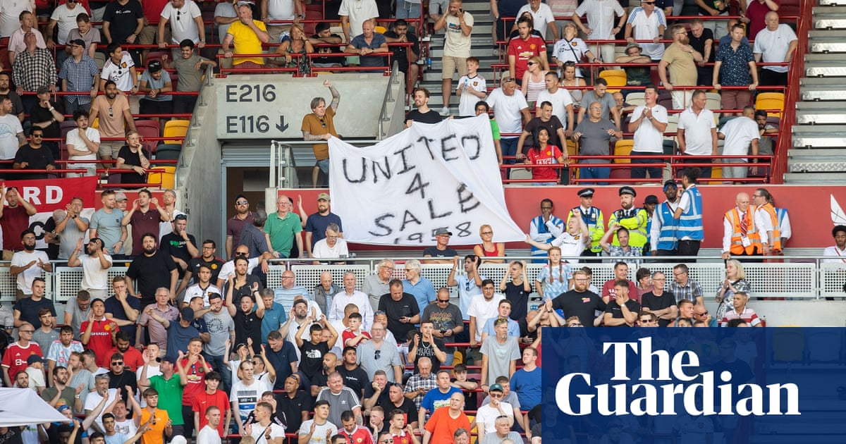‘I’m buying Manchester United’: Elon Musk ‘joke’ tweet charges debate over struggling club’s future