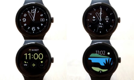 Uma seleção de quatro mostradores de relógio exibidos no Google Pixel Watch.