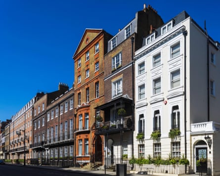 Houses and mansion blocks in Hill Street, Mayfair