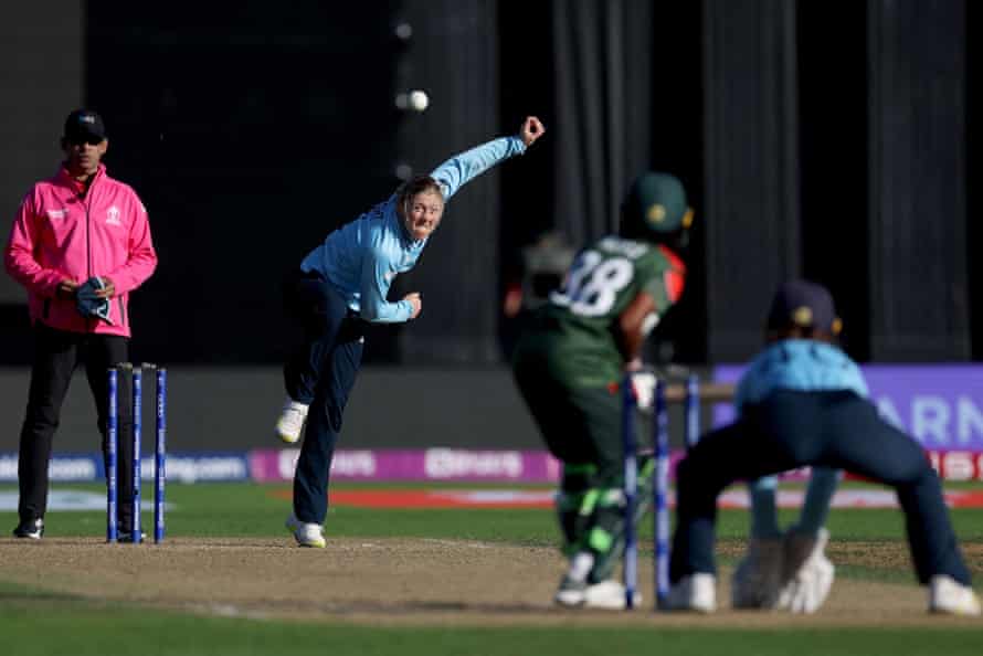 England captain Heather Knight bowls to Bangladesh's Ritu Moni.