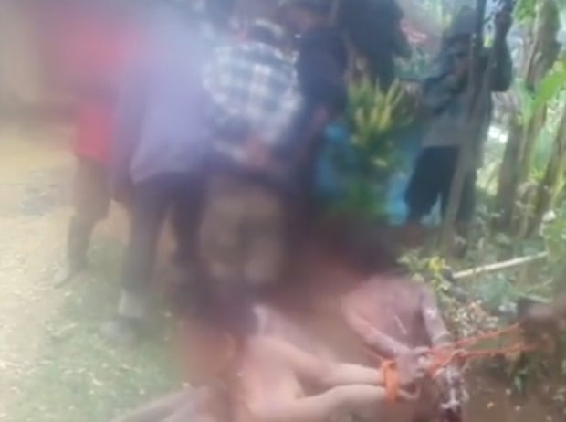 A video being shared on social media purports to show the torture of four women suspected of witchcraft in a Papua New Guinea village.