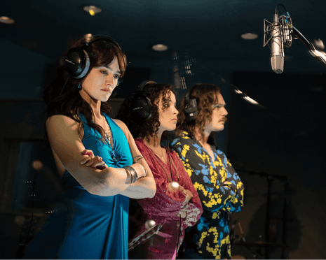 Sarah Pidgeon as Diana, Juliana Canfield as Holly and Tom Pecinka as Peter in the Broadway production of Stereophonic.