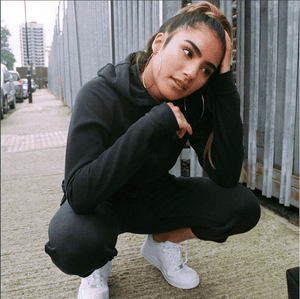 Alice (alxcext) instagram star