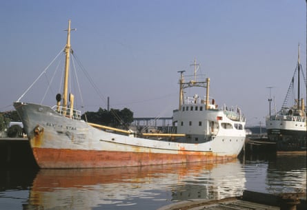 MV BLYTHE STAR, Melbourne, June 1971