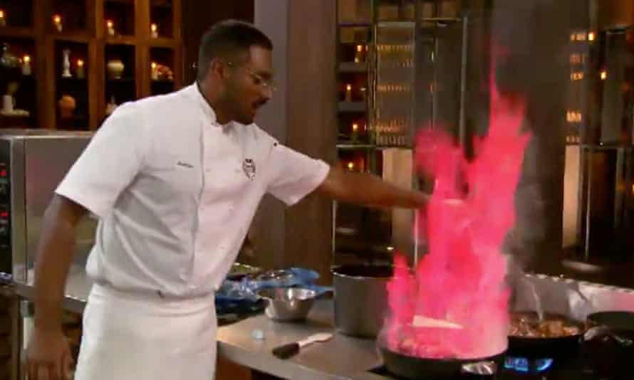 Justin adalah pekerja sampingan dalam sihir.