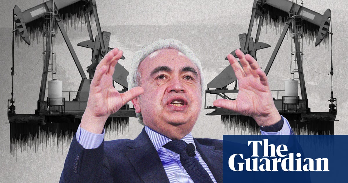 Climate chaos certain if oil and gas mega-projects go ahead, warns IEA chief