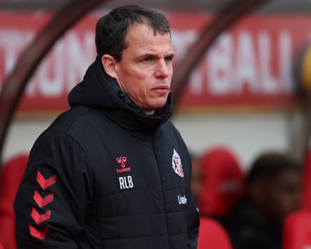 Régis Le Bris on the touchline before the Premier League match between Sunderland and Manchester United