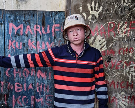 K-Zungu at Sisso Records, Dar es Salaam