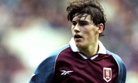 Gareth Barry, Aston Villa, 1998