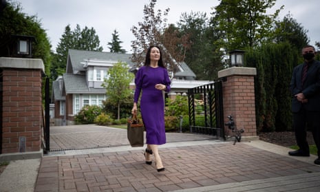 Meng Wanzhou leaves her home in Vancouver to attend her extradition hearing in August. 