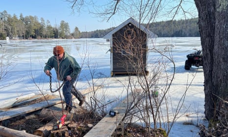 Higher temperatures force New England fishers off ice early