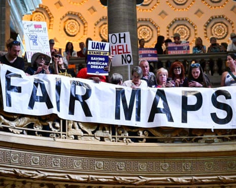 Protests against efforts to change congressional district maps