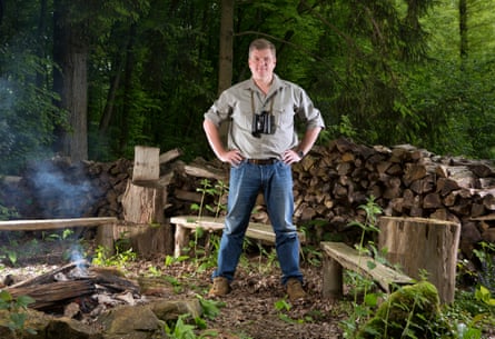 Ray Mears in the woods.