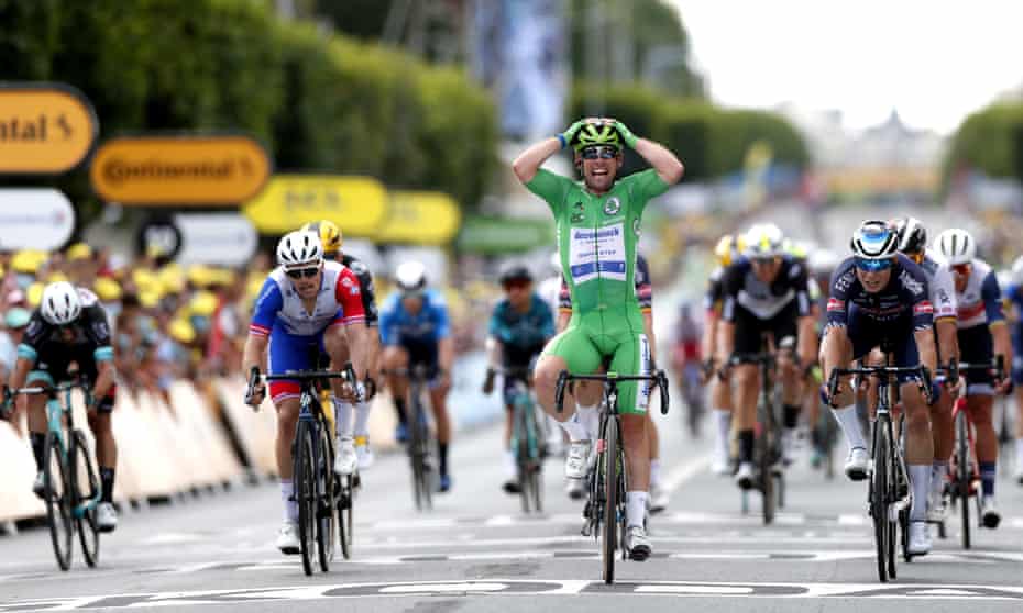 Mark Cavendish crosses the line in Châteauroux to win the 32nd Tour de France stage of his career.