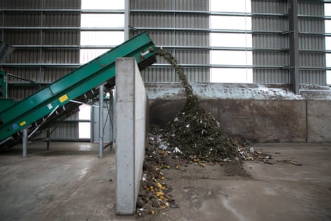 The decontaminated organics pass through a slow-speed shredder to break up the material and mix it together.