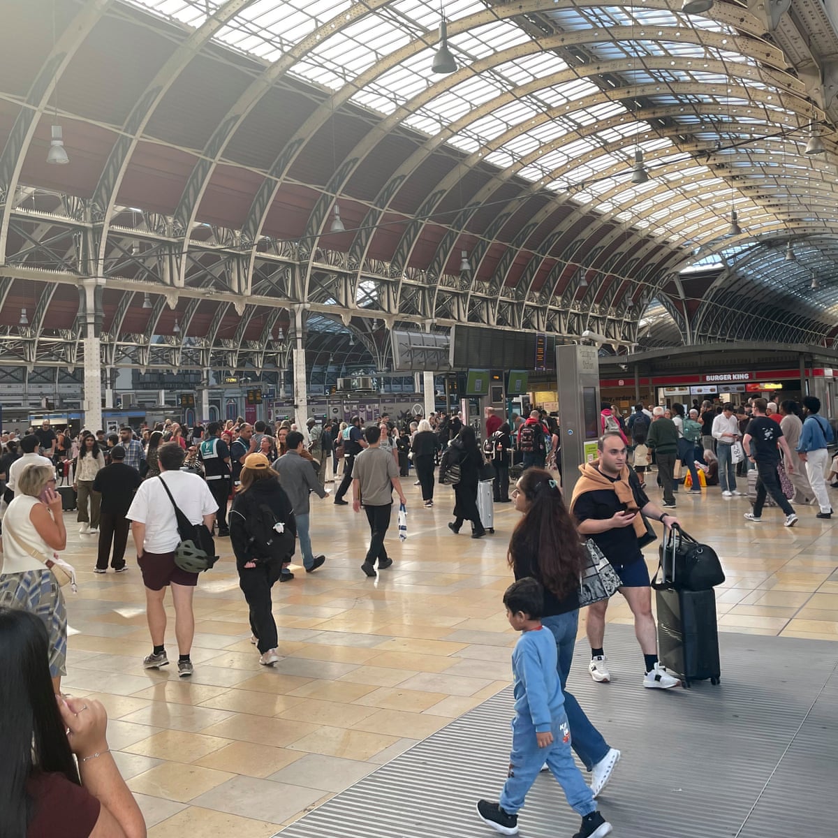 London Paddington fire causes rail chaos as Heathrow trains cancelled