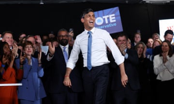Rishi Sunak attends a Conservative party rally