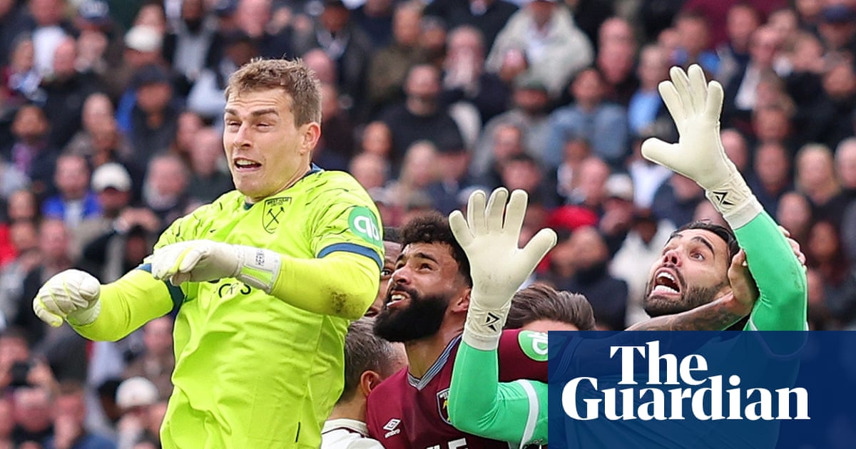 Howard Webb praises VAR process in ruling out West Ham equaliser against Arsenal