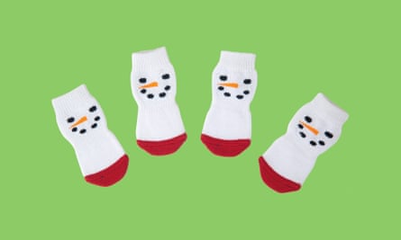 Snowman dog paw socks