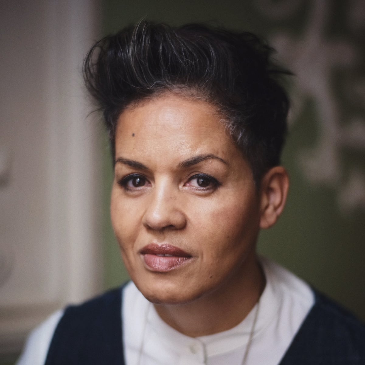 Kit De Waal Make Room For Working Class Writers Books The Guardian