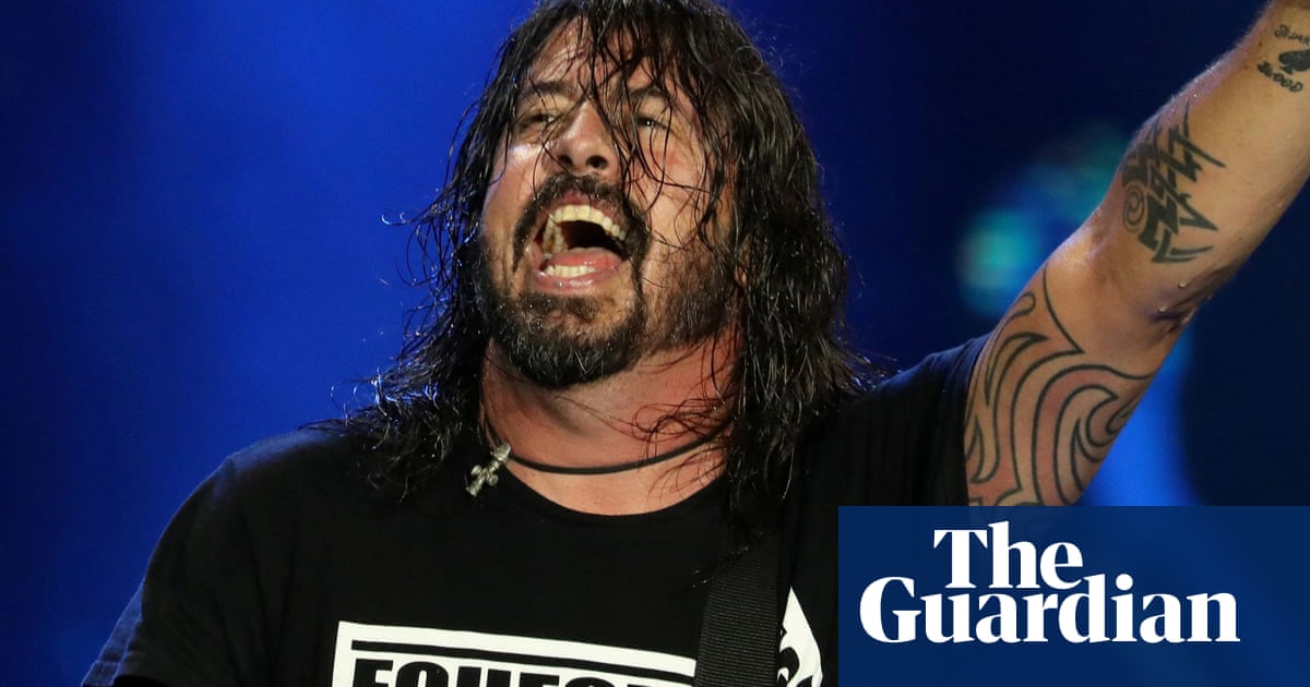 Dave Grohl to publish memoir, The Storyteller | Dave Grohl ...