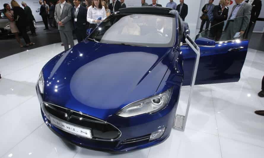 Tesla Motors Recalls Entire Fleet Of Model S Cars Over Seatbelt Issue Tesla The Guardian
