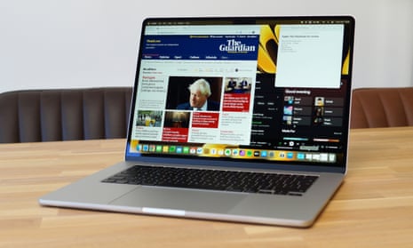 Apple MacBook Air 15-inch review: A bigger screen makes a surprising  difference