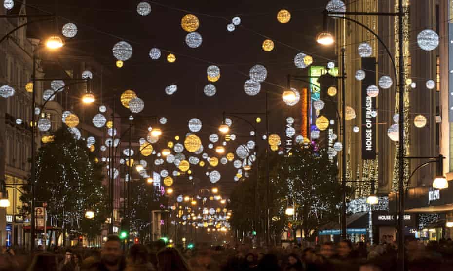 C7 Bulbs Or C9s How Christmas Lights Became A Nerdy Obsession Christmas The Guardian Christmas Lights Downtown Round Rock 2021