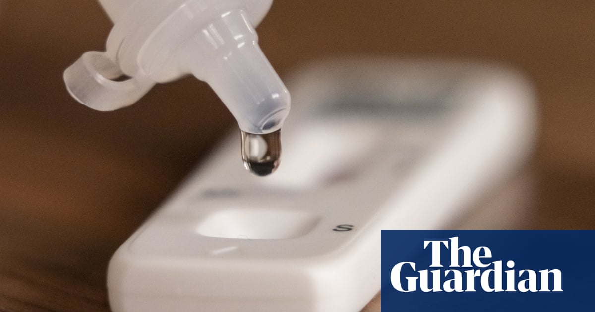 End of free Covid testing could put vulnerable at risk, say UK experts