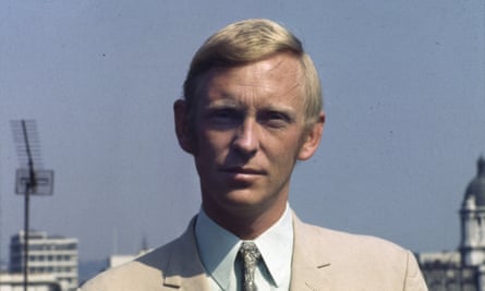 Richard Lindley reporting for ITV in 1969.