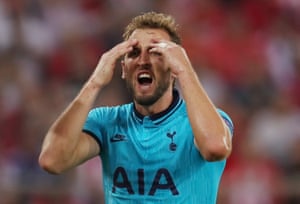 Tottenham Hotspur’s Harry Kane reacts.