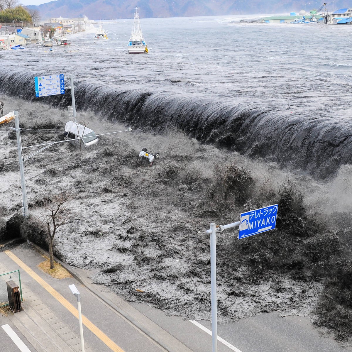 How climate change triggers earthquakes, tsunamis and volcanoes ...
