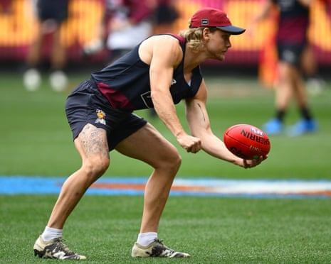 Will Ashcroft handpasses during Brisbane’s captain’s run on Friday at the MCG