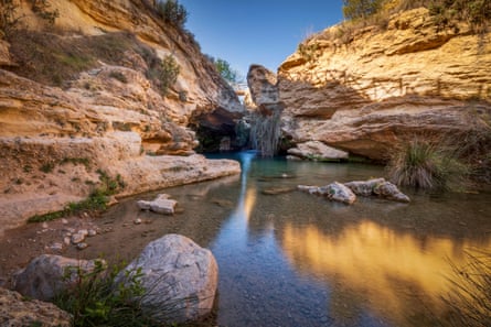 Pool and rocks at Salto del Usero