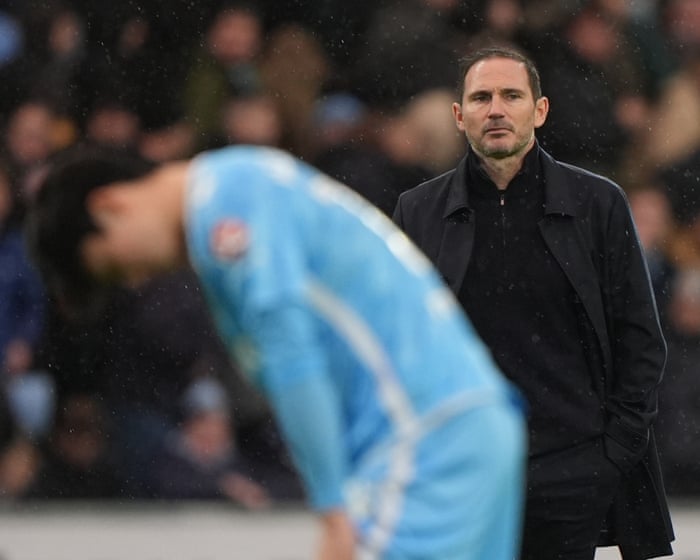 Championship roundup: Coventry held by Oxford; squirrel delays play at Hull