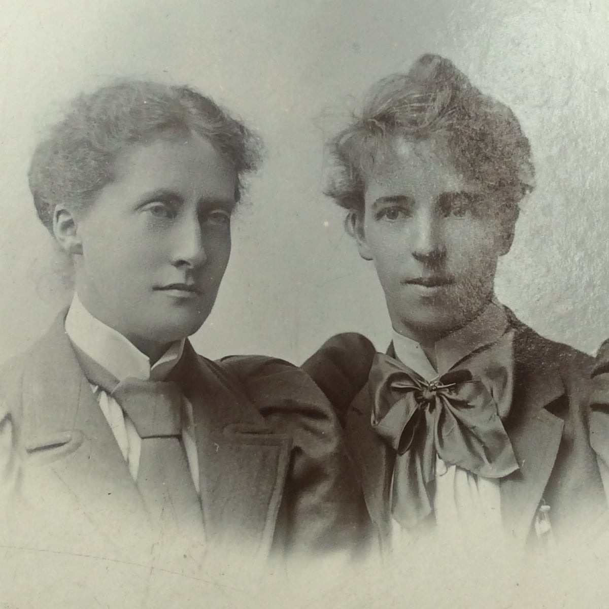 The Forgotten Weird Sisters Of Wb Yeats Who Helped Forge Irish Identity Ireland The Guardian The Forgotten Weird Sisters Of Wb Yeats Who Helped Forge Irish Identity Ireland The Guardian